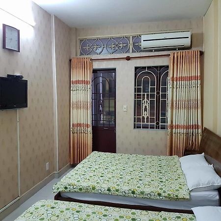 Hoang Long Hotel Airport Ho Chi Minh City Exterior photo