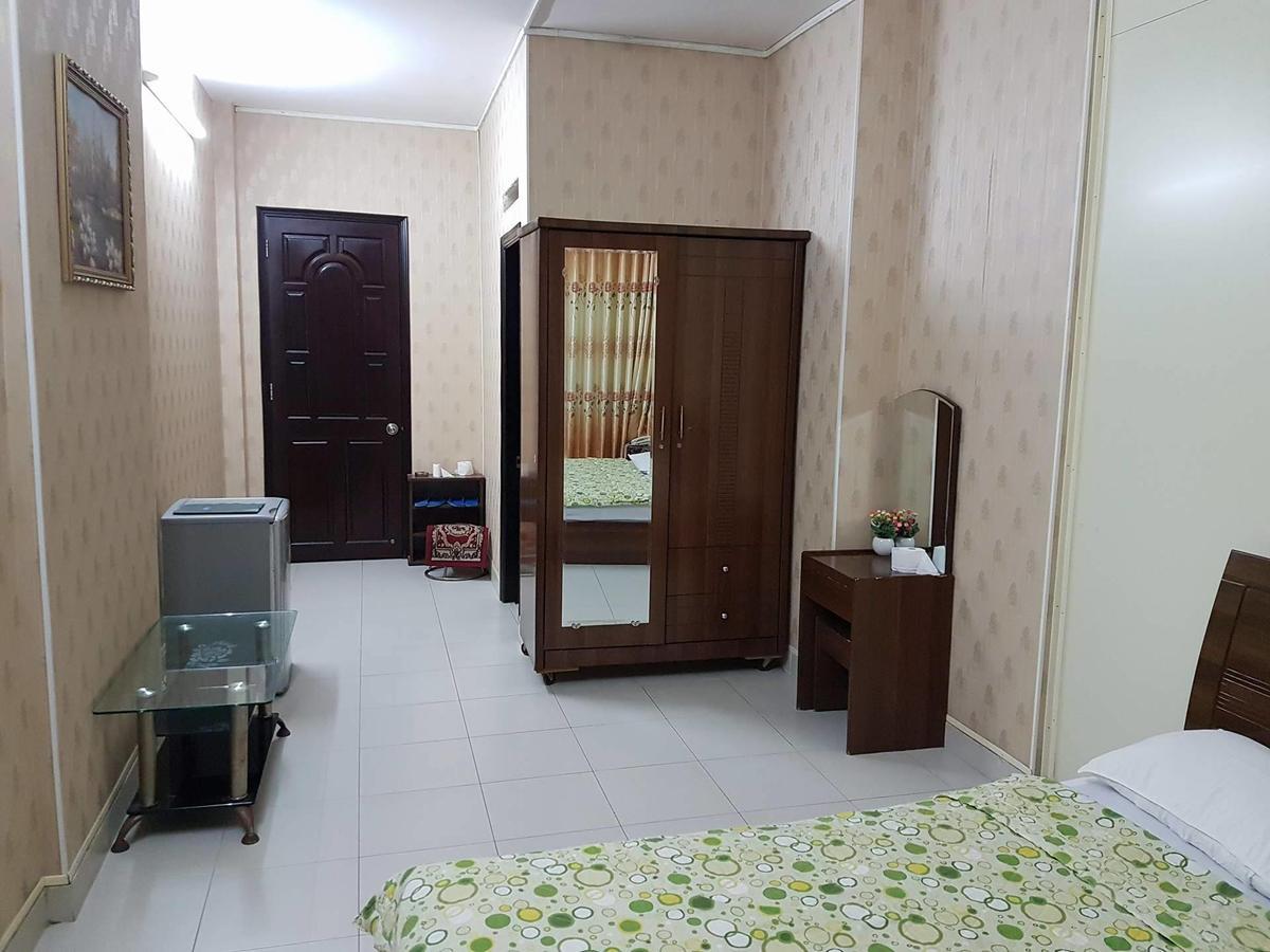 Hoang Long Hotel Airport Ho Chi Minh City Exterior photo
